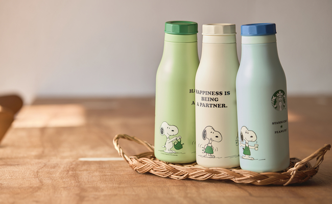 スヌーピーがバリスタに！STARBUCKS×PEANUTSのコラボグッズ発売