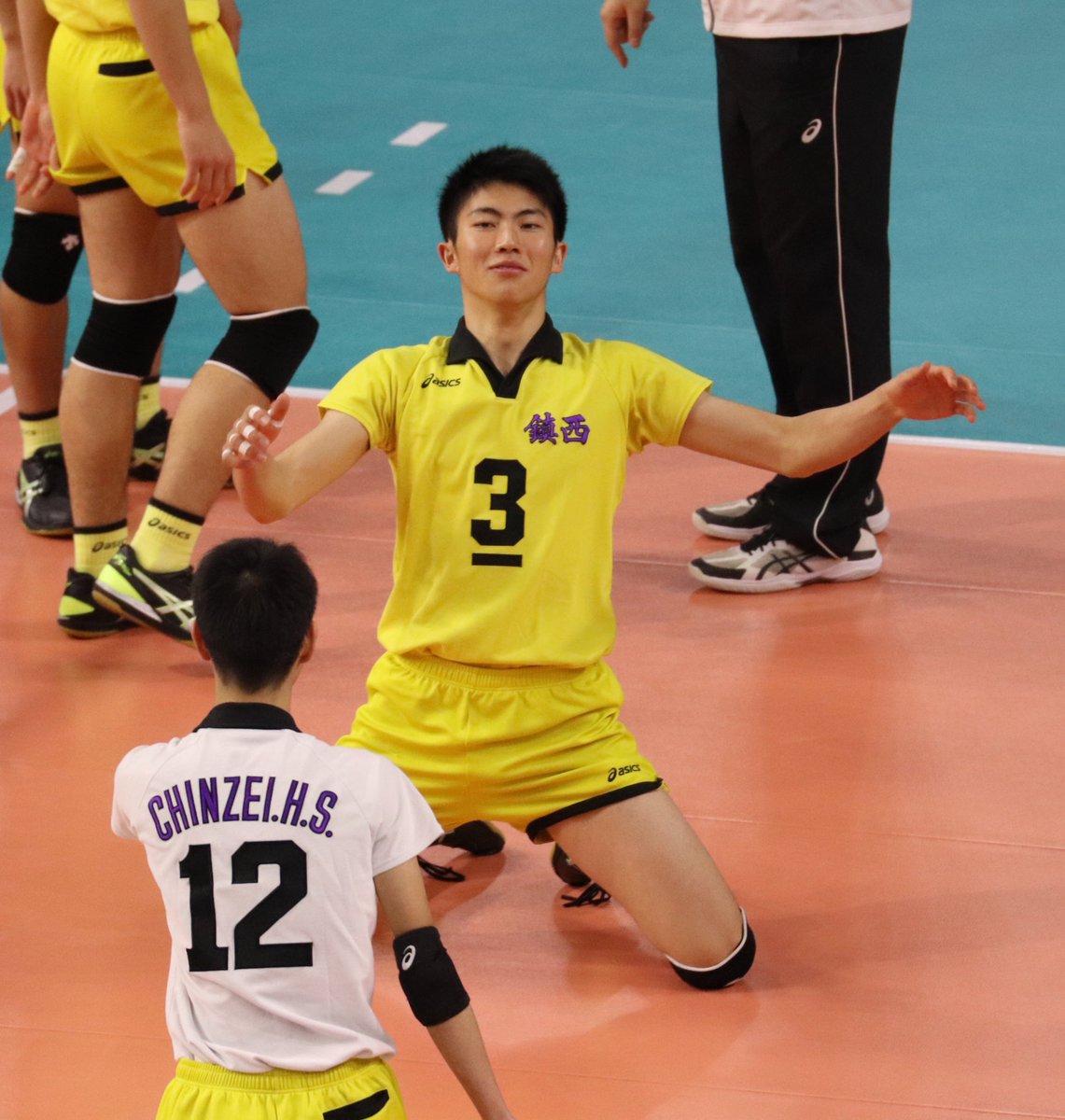 楽しそうな2人（笑） #荒尾怜音 #水町泰杜 #春高バレー武蔵野の森