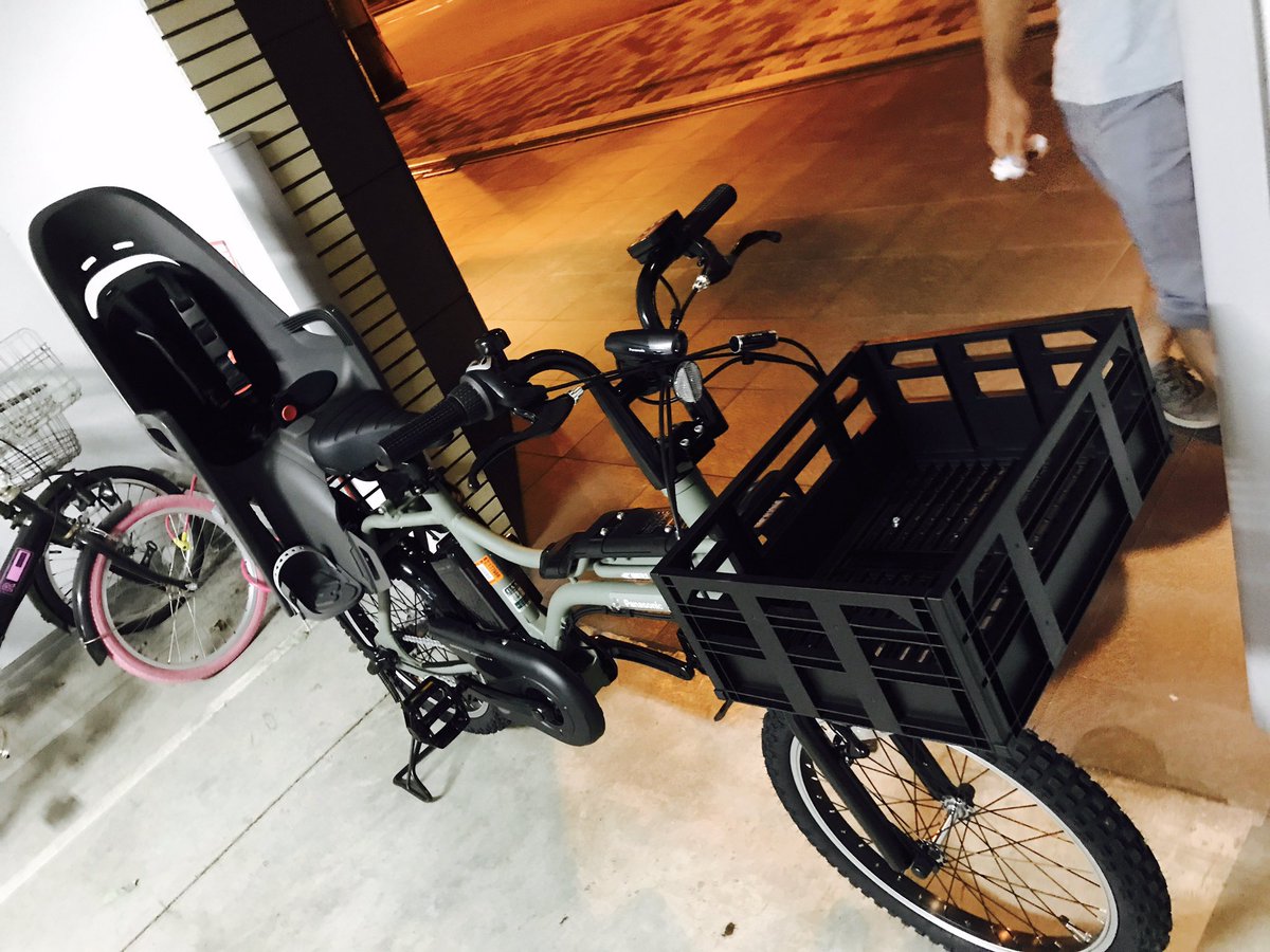 パナソニック 「EZ」に、チャイルドシートのハマックスを取り付け！ 前