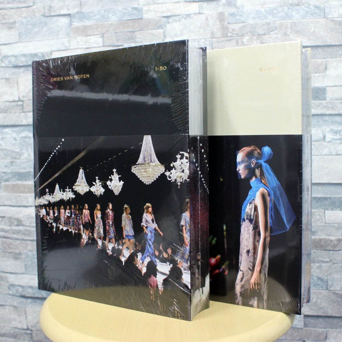 Dries Van Noten 1-50』『Dries Van Noten 51-100』が入荷しました