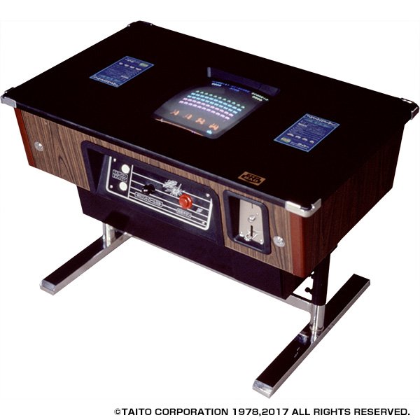 1978年7月。スペースインベーダーはアーケードゲームとして発売され