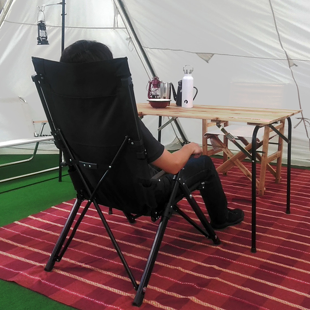 3段階 #リクライニング 付きの #ウルトラハイバックチェア 座面から