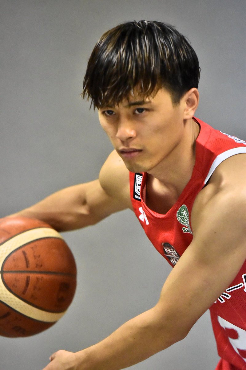 本日とある撮影をしました(๑ ́ᄇ`๑)📸 #オーセンティックユニフォーム