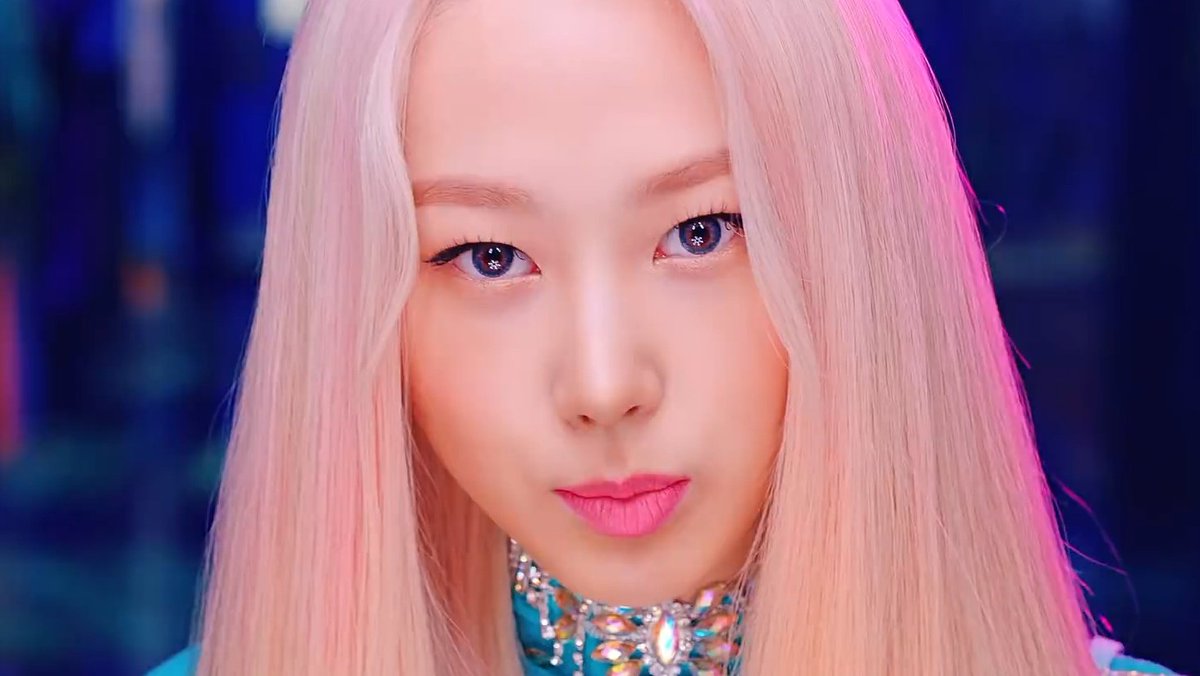 BLACK MAMBA - Giselle