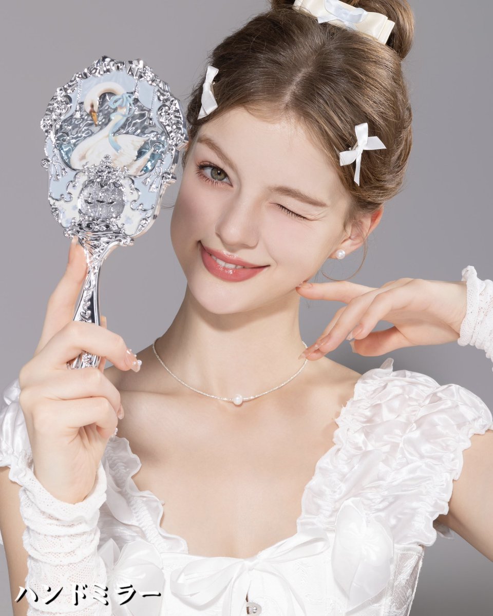 スワンバレエシリーズ 様々なグッズで、リアルなバレエの世界へ