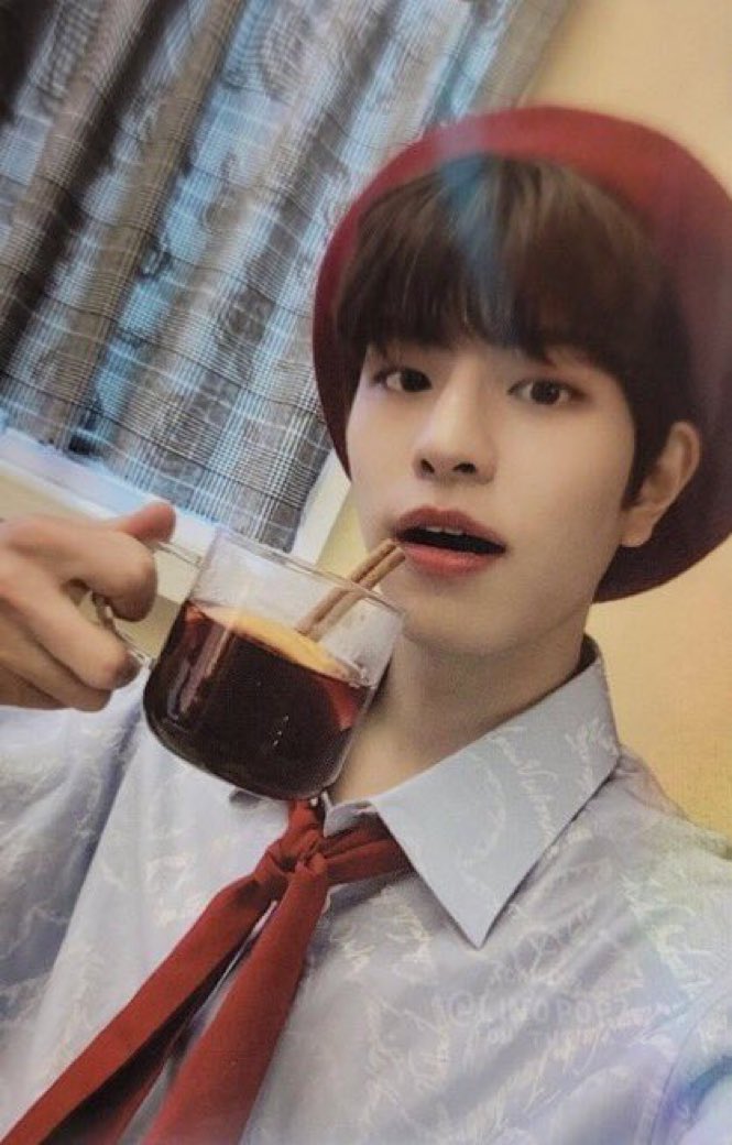 905. Stray Kids Christmas EveL Hottracks Benefit Seungmin Photocard