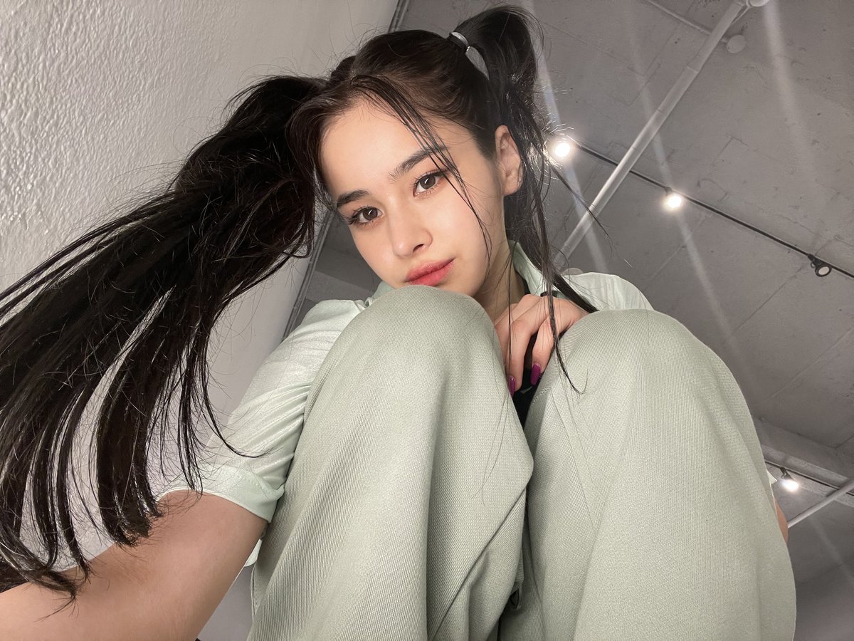 📷 #HARVEY 🖤💚🤍👟✌🏻 #XG #MASCARA #XG_MASCARA