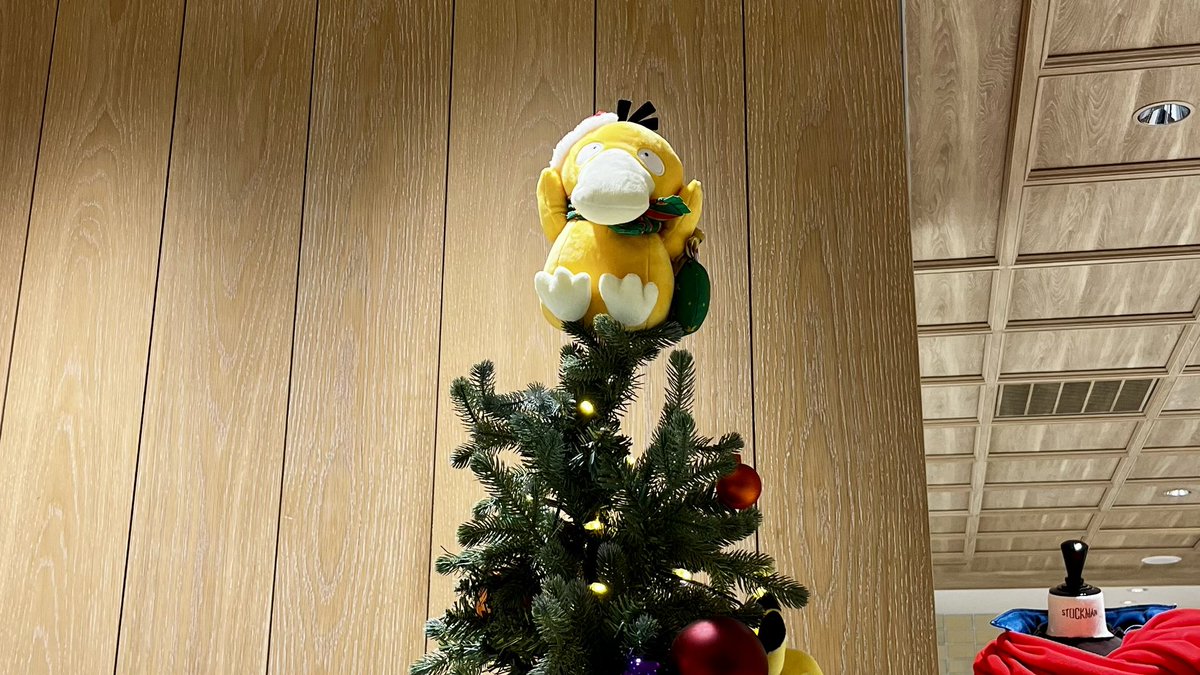 高島屋のポケモンクリスマスツリー 設置階で飾り付けいろいろ