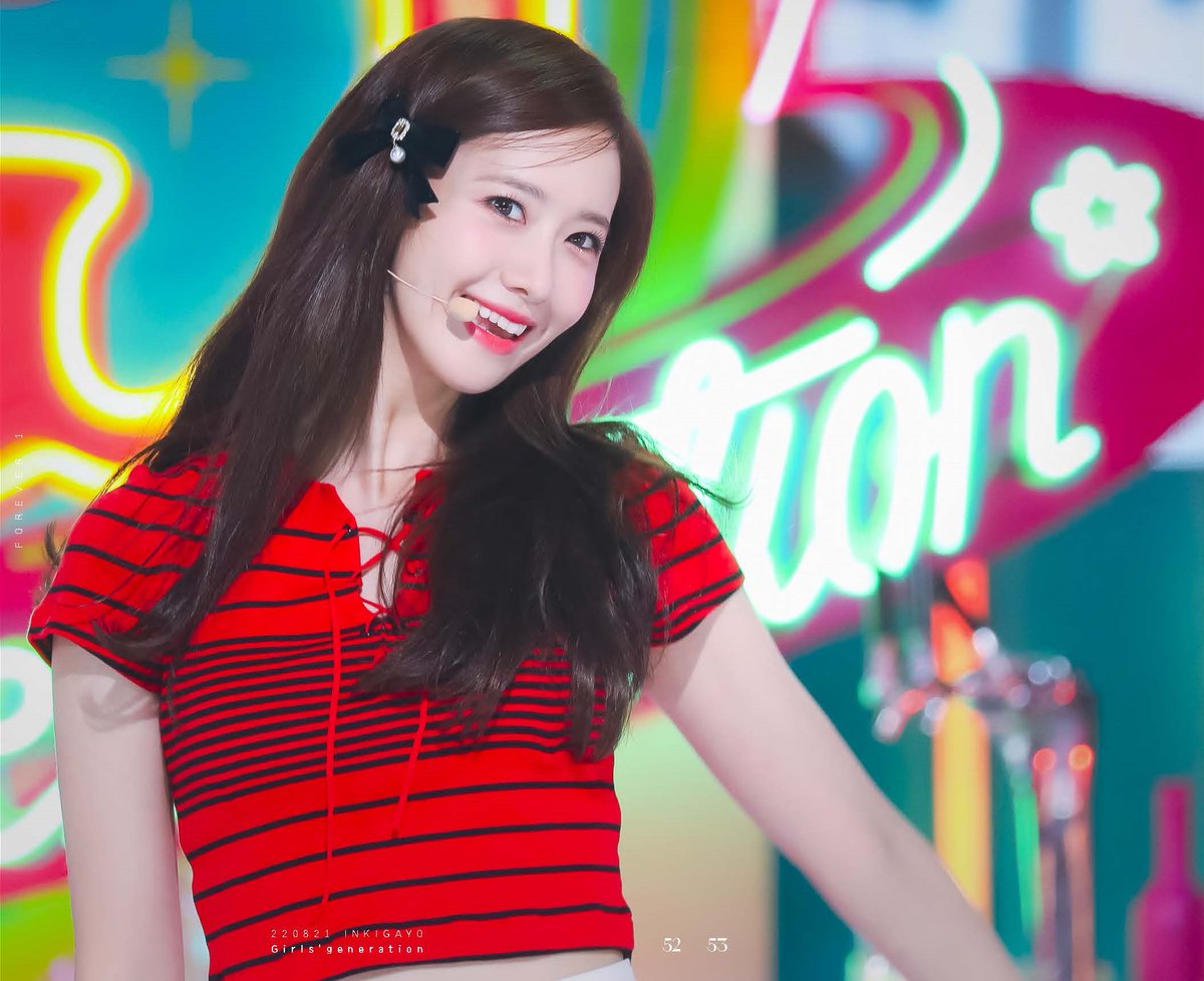 HQ] 220826 YoonA - SBS KPOP Zoom Magazine (from 220821 Inkigayo