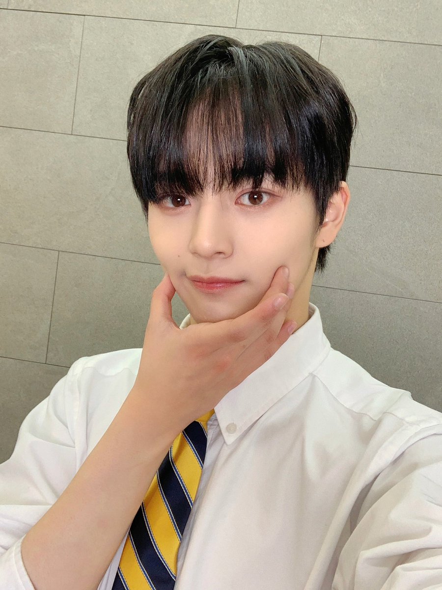 📸 2023.03.04 ショー！K－POPの中心 💞 #홍성민 _ #HONGSUNGMIN _