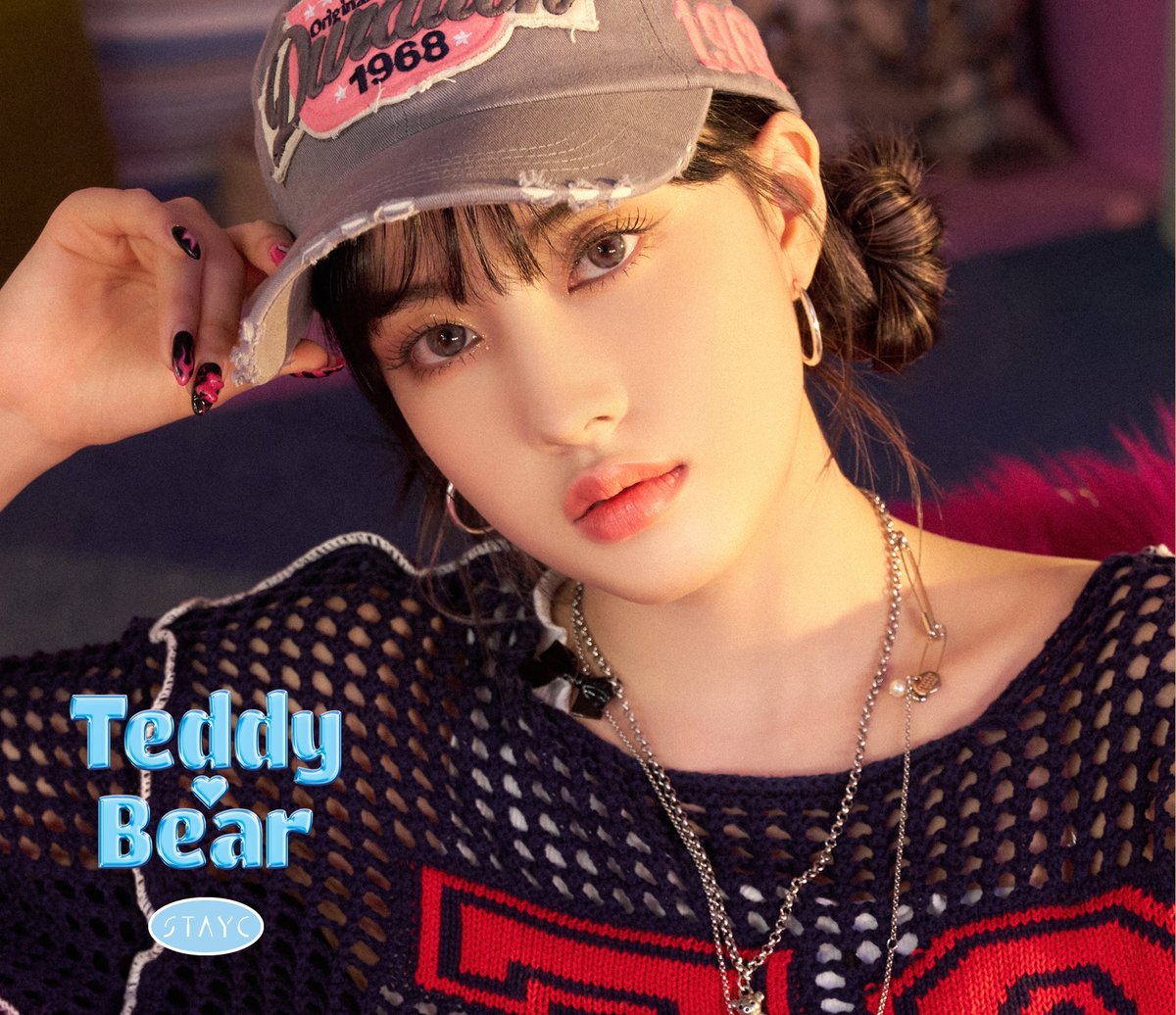 STAYC Japan 2nd Single 「Teddy Bear -Japanese Ver.-」 📷Jacket