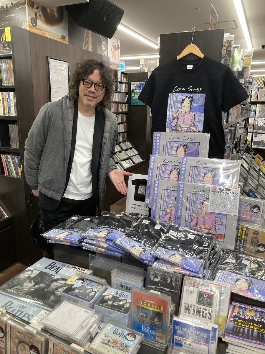 Love Songs」アナログ盤発売です！ 開店から並んでいただいた方々も