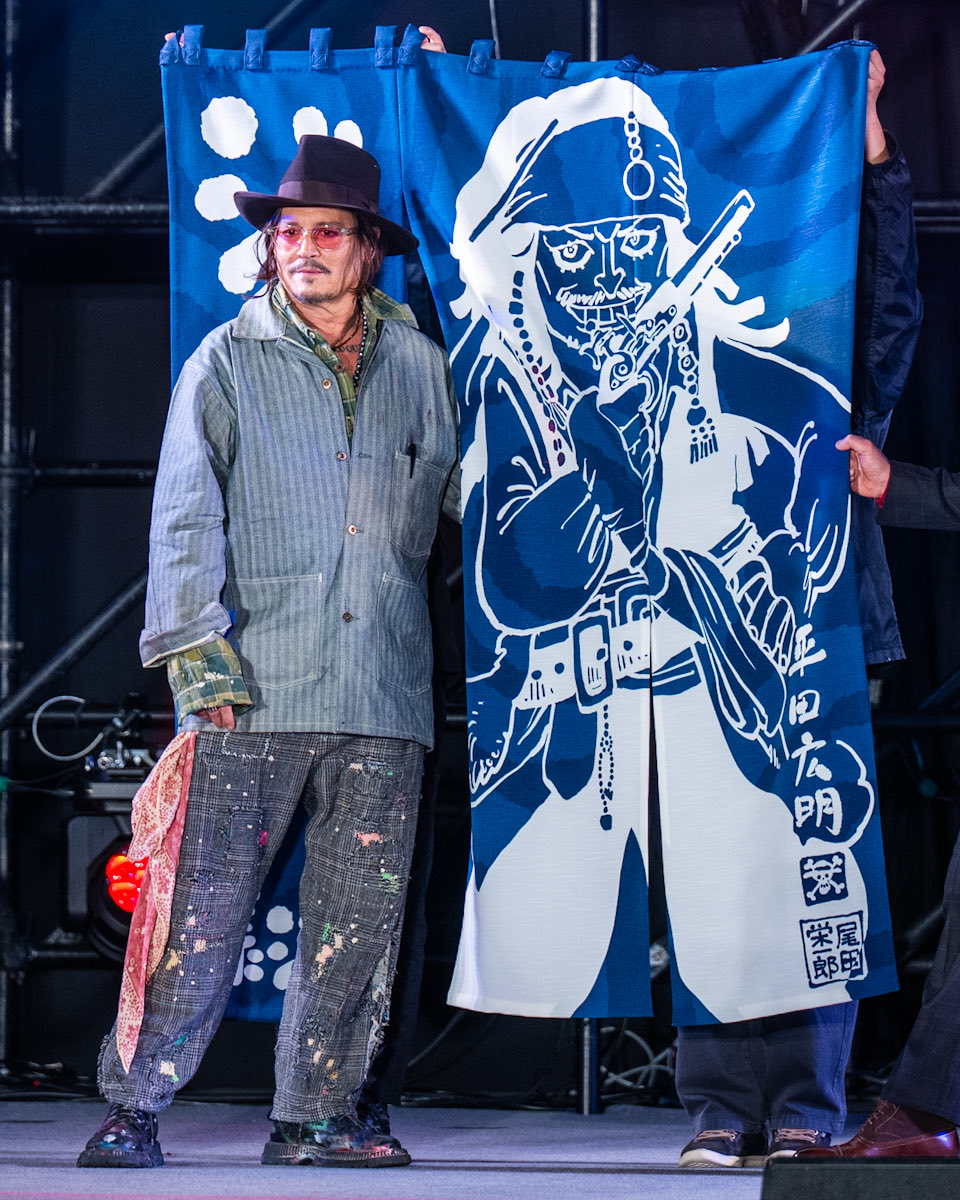東京コミコン2025 セレブ・ステージに ジョニー・デップ氏が登場