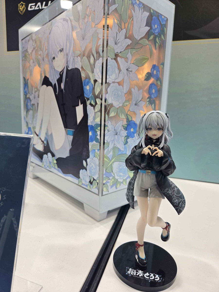 GALLERIA × 猫麦とろろ コラボモデルが展示中です！✨️ 何だこの