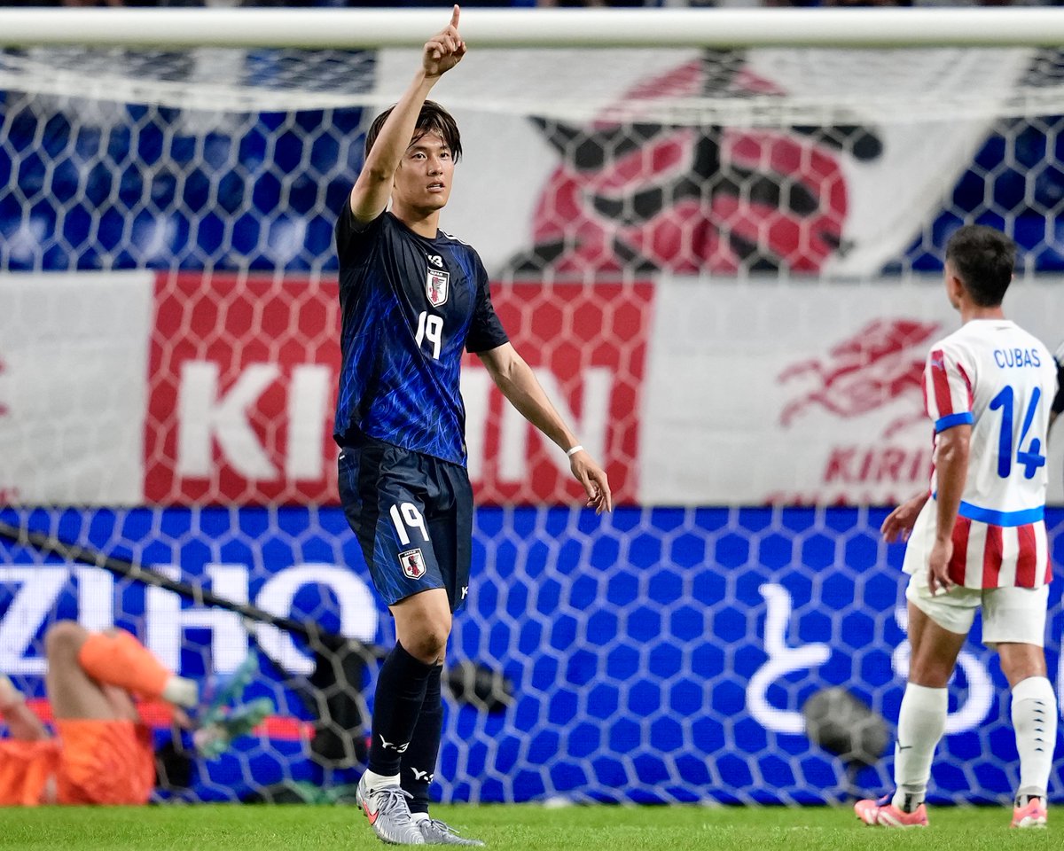 🇯🇵 日本代表、土壇場で引き分けに持ち込む 🇵🇾 小川航基の同点弾で