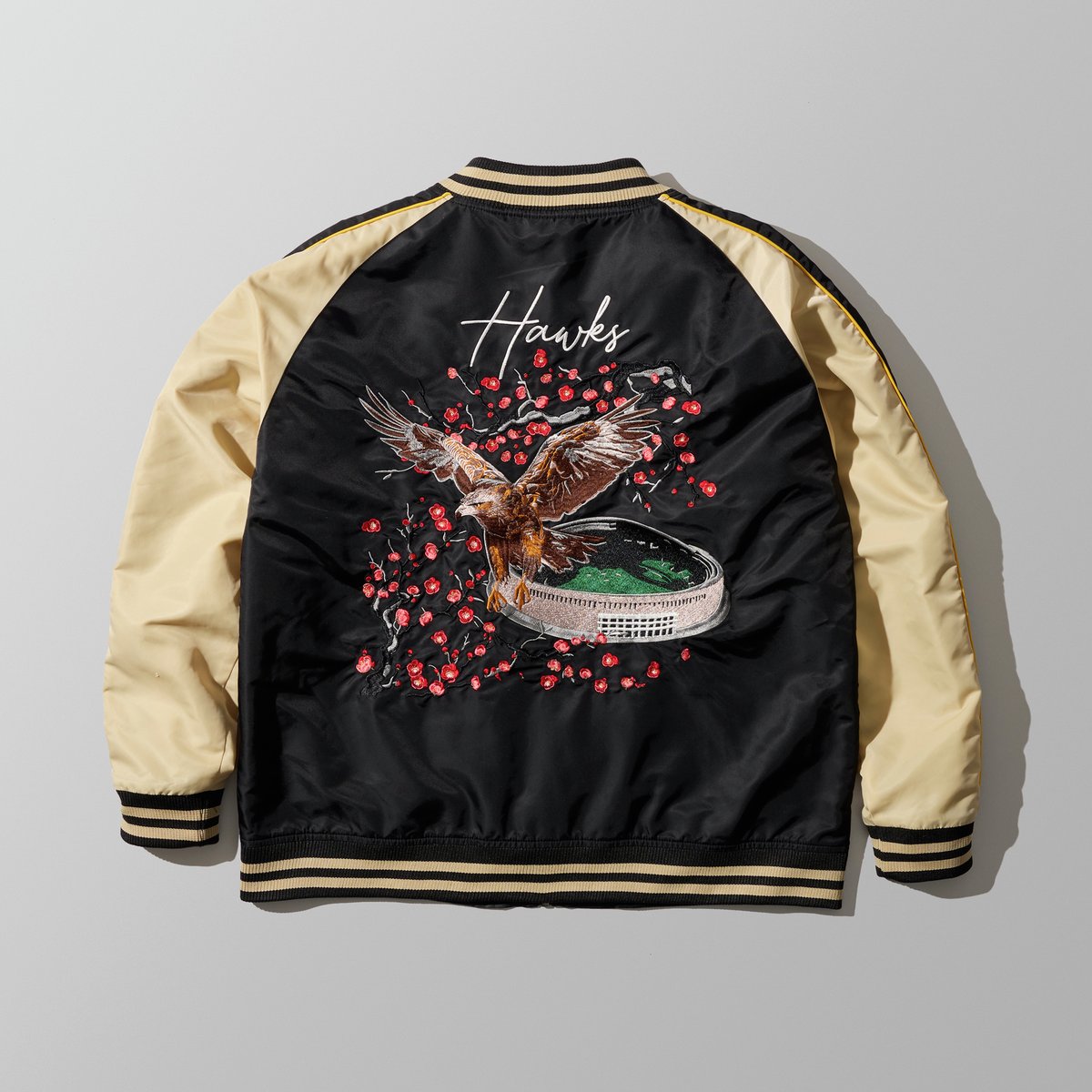 受注期間は12/22(月)13:00まで⌚／ 刺繍仕様のかっこいいスカジャンは