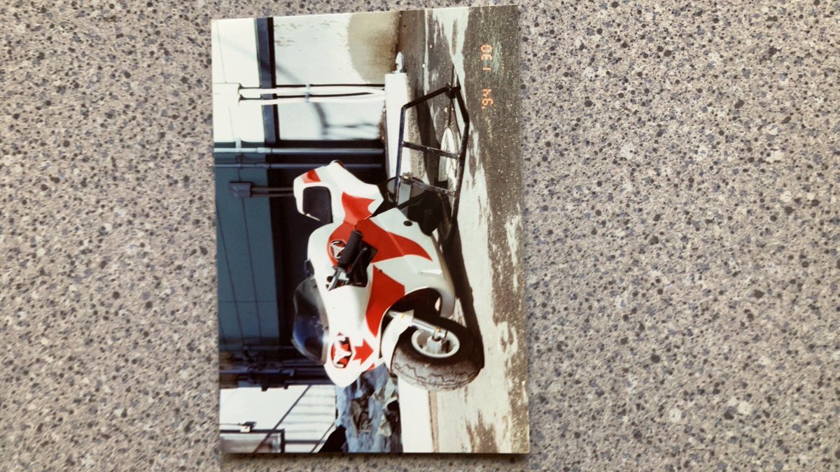 子供の頃、父親がミニバイクをサイクロン仕様にするくらい身近に仮面