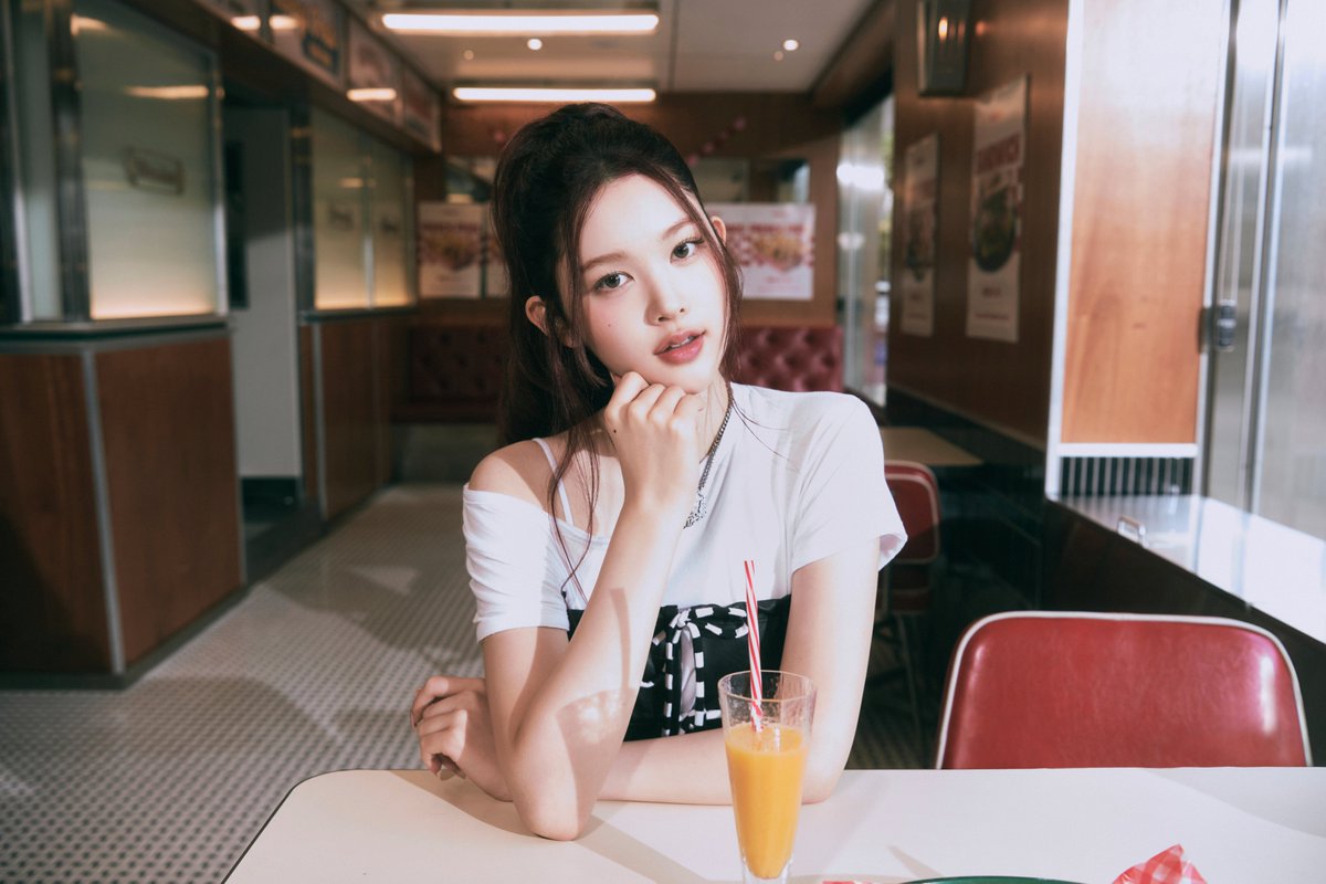 𝑪𝒉𝒂𝒑𝒕𝒆𝒓 𝟐. 𝑯𝒂𝒓𝒅𝟐𝑯𝒊𝒅𝒆 [Image Teaser #2