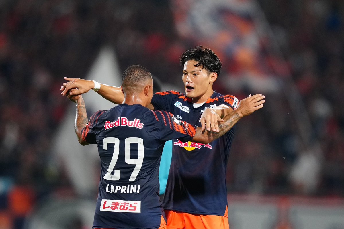 𝐅𝐢𝐫𝐬𝐭 𝐠𝐨𝐚𝐥 𝐢𝐧 𝐎𝐌𝐈𝐘𝐀🧡 @takumi_tsukui #津久井匠海