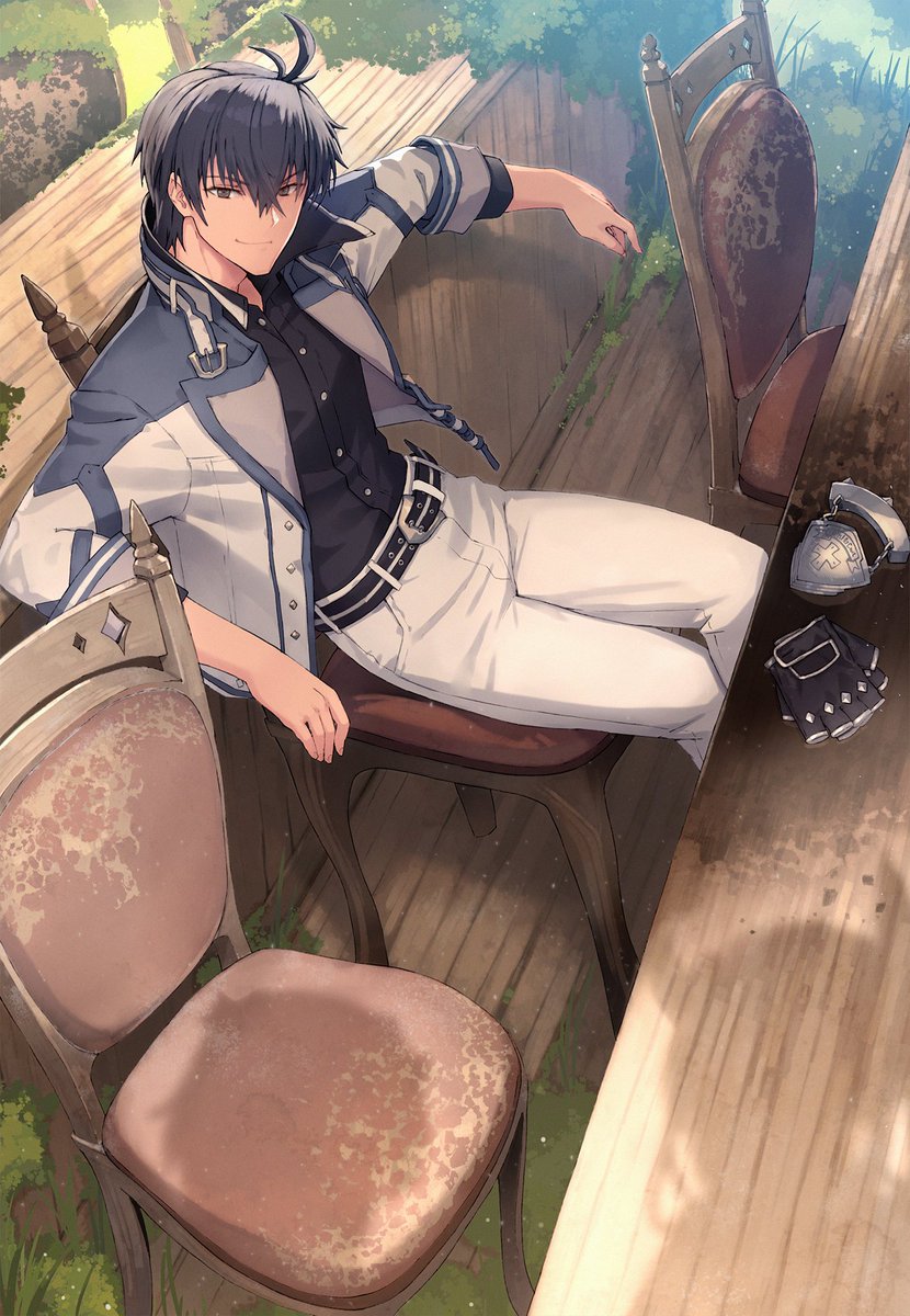 告知すっかり遅くなりましたが、 ただいま電撃文庫より『魔王学院の