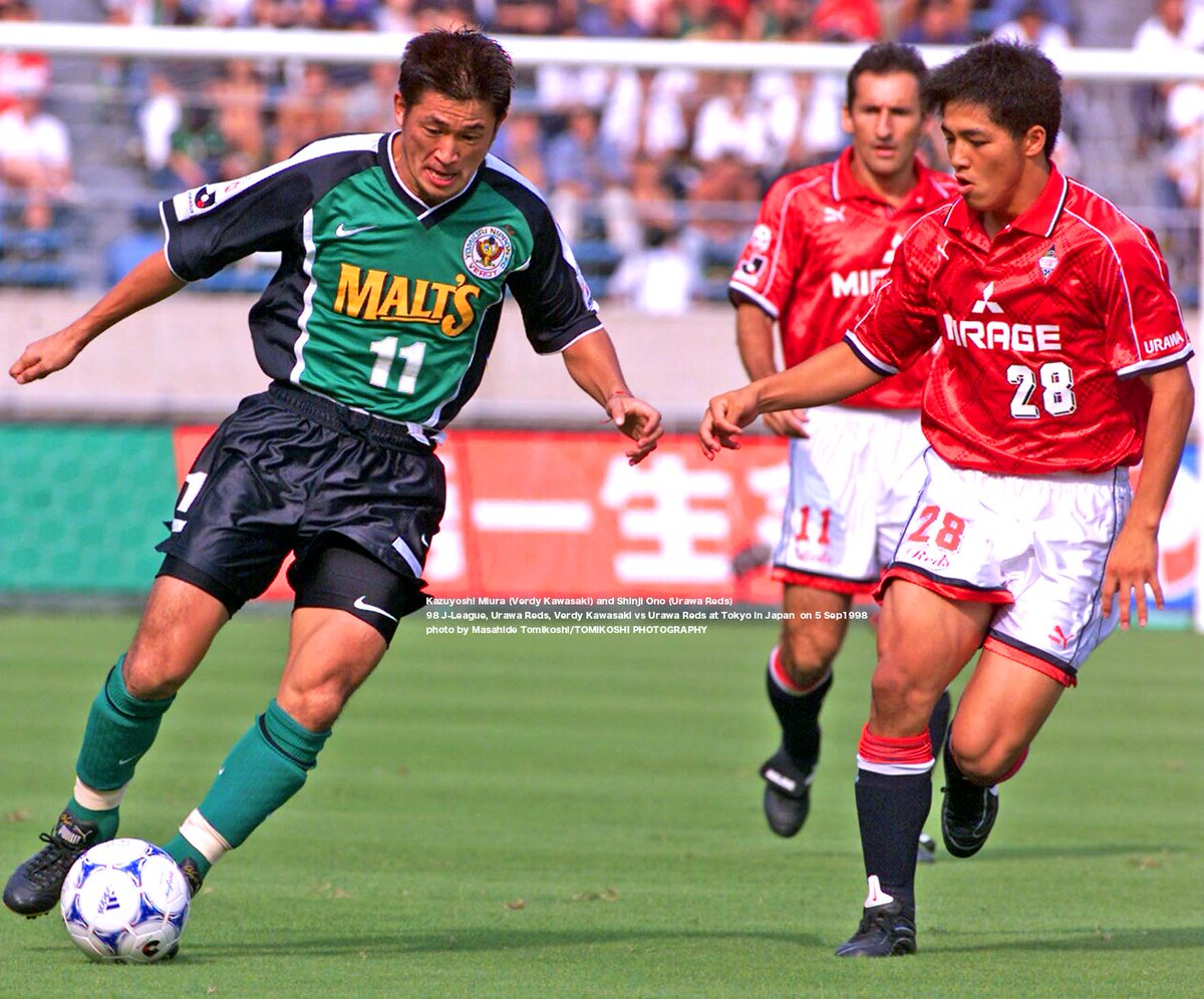 三浦知良（ヴェルディ川崎）と小野伸二（浦和レッズ） 98Jリーグ