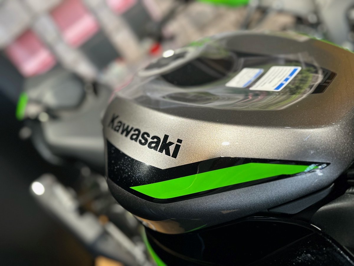 こんにちは。 #カワサキプラザ相模原 です！ 2024年モデル「Ninja ZX