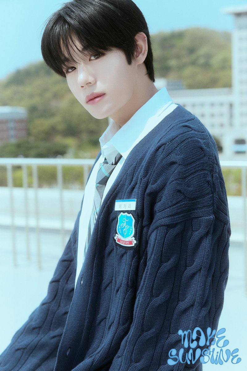 GL_LWNjb0AAA-r8.jpg?format=jpg