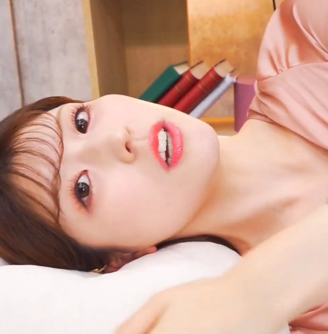 セクシーりえなちゃん♡ #小林李衣奈 #晴れのちショッピング