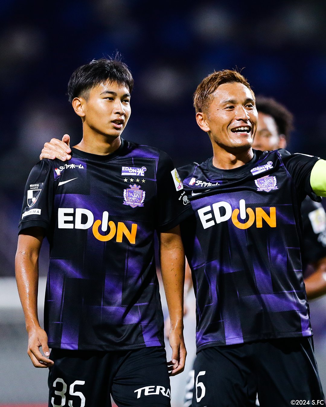 サンフレッチェ広島 シュツットガルト戦限定ユニフォーム青山選手M