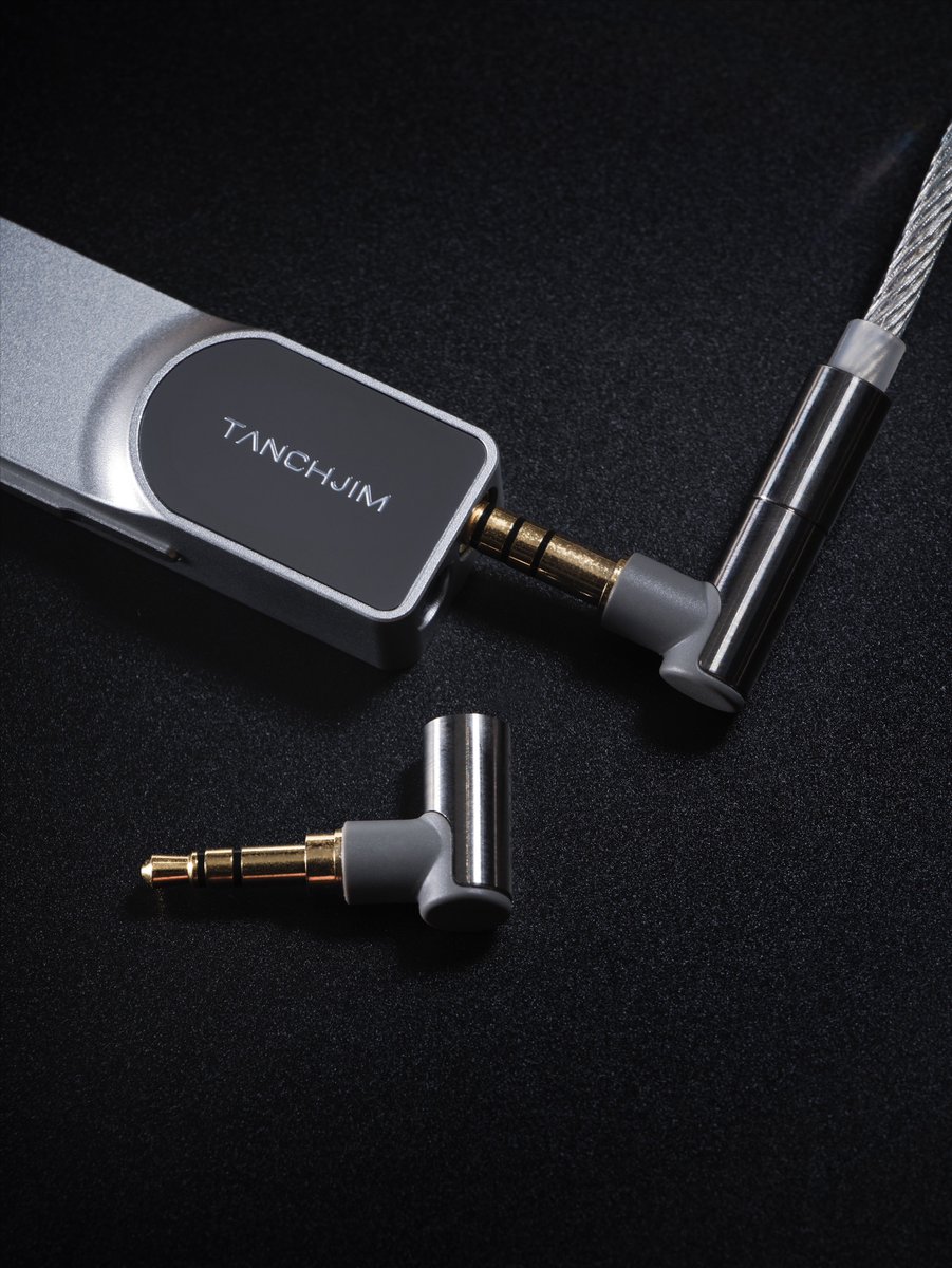 CABLE-Xは、プラグ交換式アップグレードケーブルで、日常のニーズに