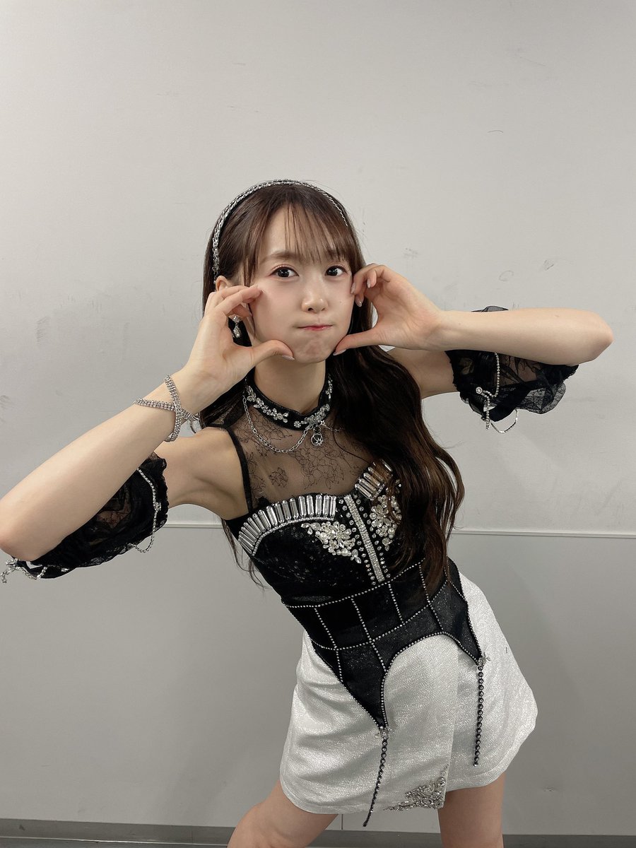 んで！！！大阪行けなかったから、、ギャルマネにいっぱい撮ってもらっ