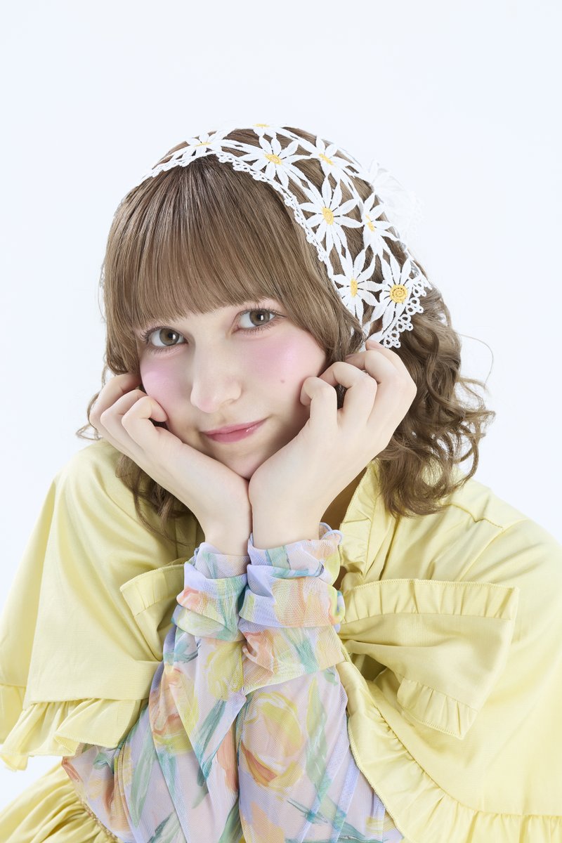 ✨👚 -styling 2024AW- ビジュアル👚✨ 💛早瀬ノエル @noel_fz1229