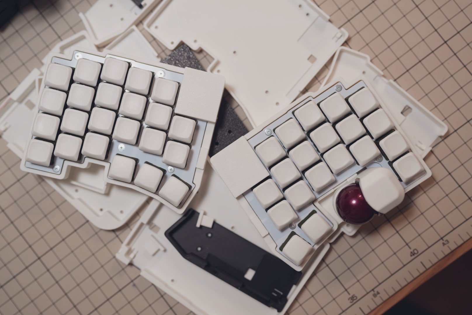 roBa Low Profile 分割型キーボード roBa Low Profile 分割型キーボード