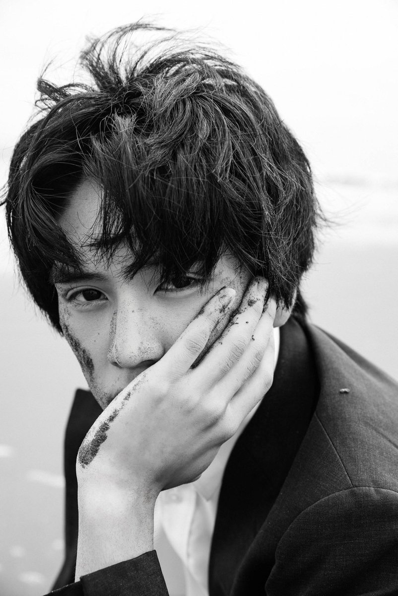 坂東龍汰ファースト写真集『日常日和』【公式】 (@ryota_bando_1st