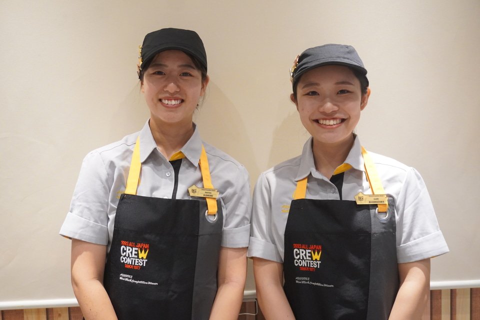 matsujun5213 AJCC常連の方は帽子とか服にこういう星のバッチが沢山