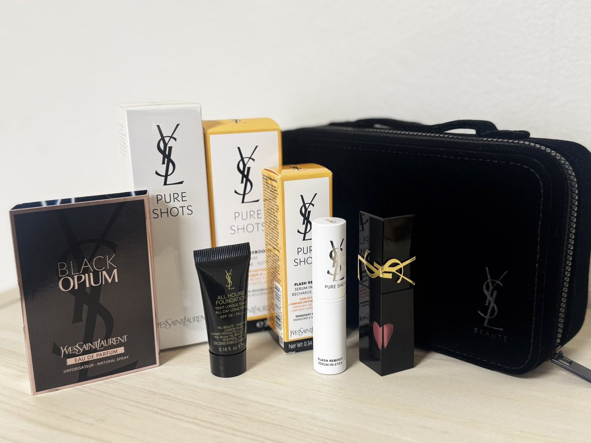 今月購入したもの YSLピュアショットのスティックセラム生産終了する