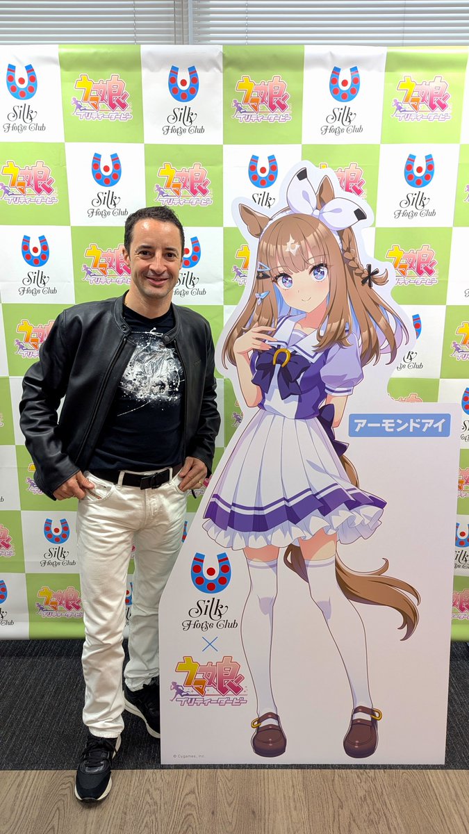 本日、ルメール騎手が『アーモンドアイ展』にお越しくださいました