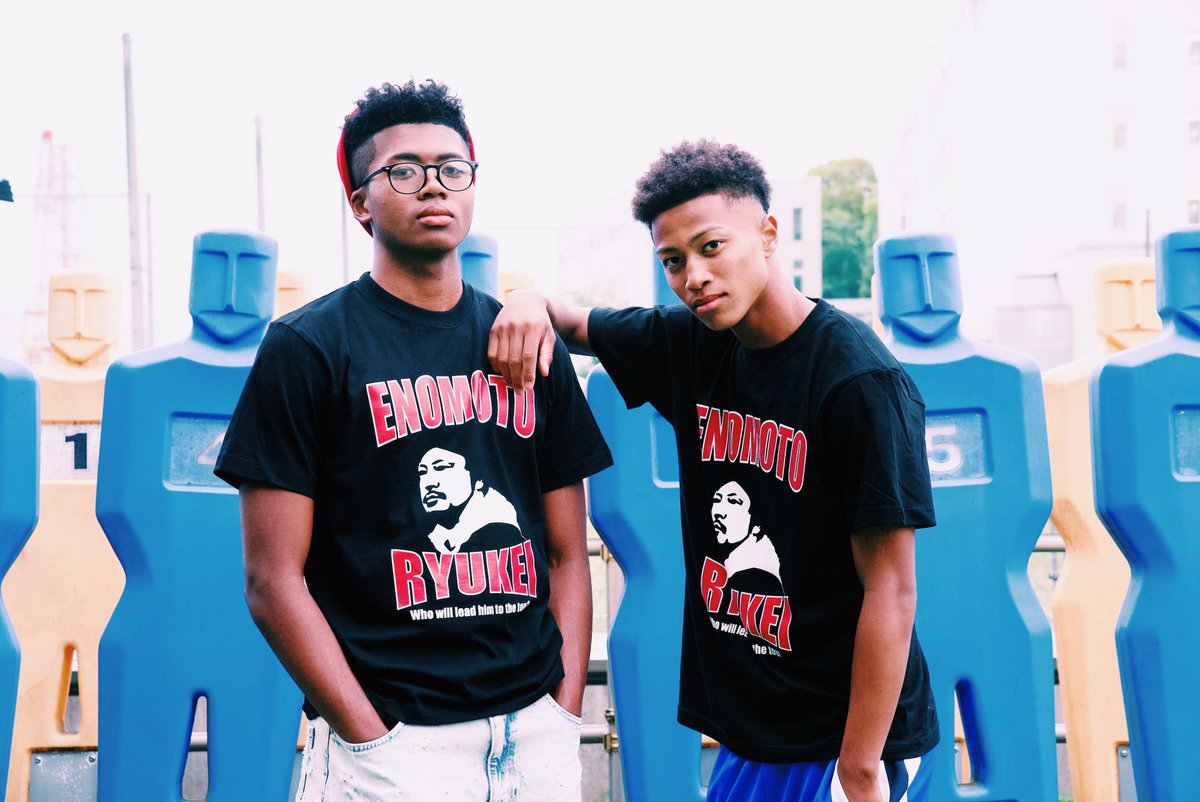 ⚽️明日で販売終了⚽️ いよいよ明日で第13弾の発売が終了です！榎本