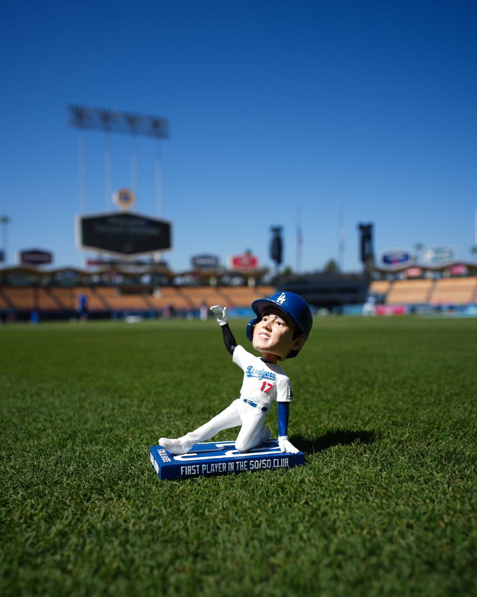 ドジャース 】今日の #大谷翔平 ボブルヘッドデーでは、こちらの50-50