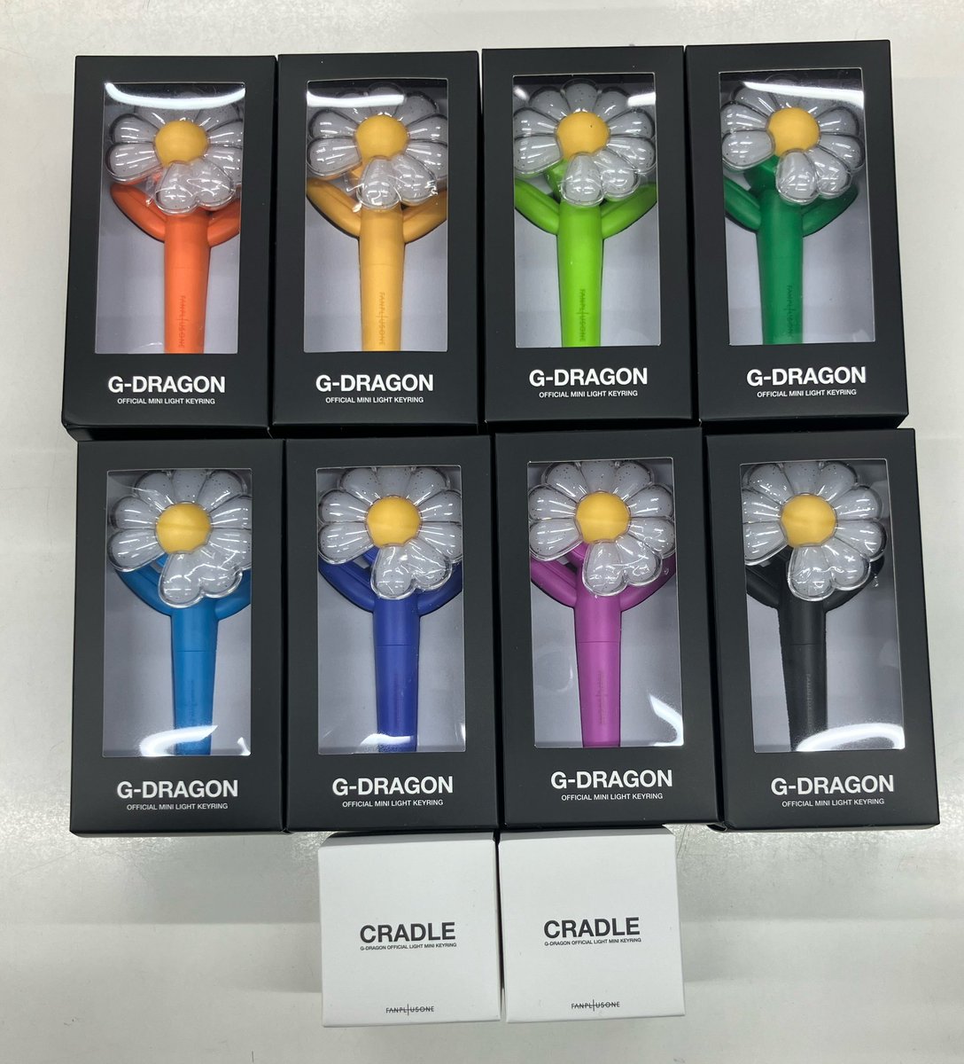 入荷情報】 #BIGBANG BIGBANG/G-DRAGON ミニペンライトキーリング各色