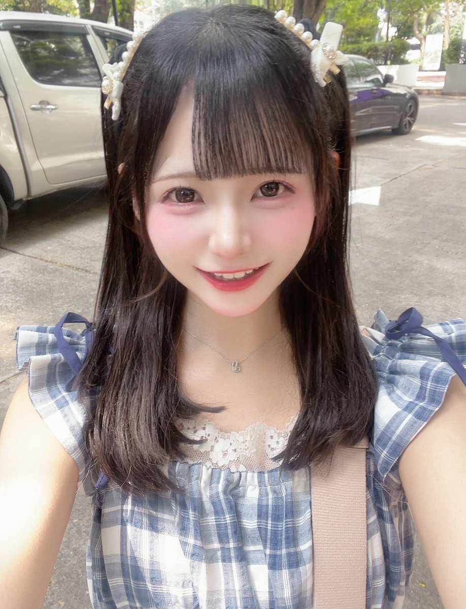 にこちゃん❤️❤️💛☺️😊