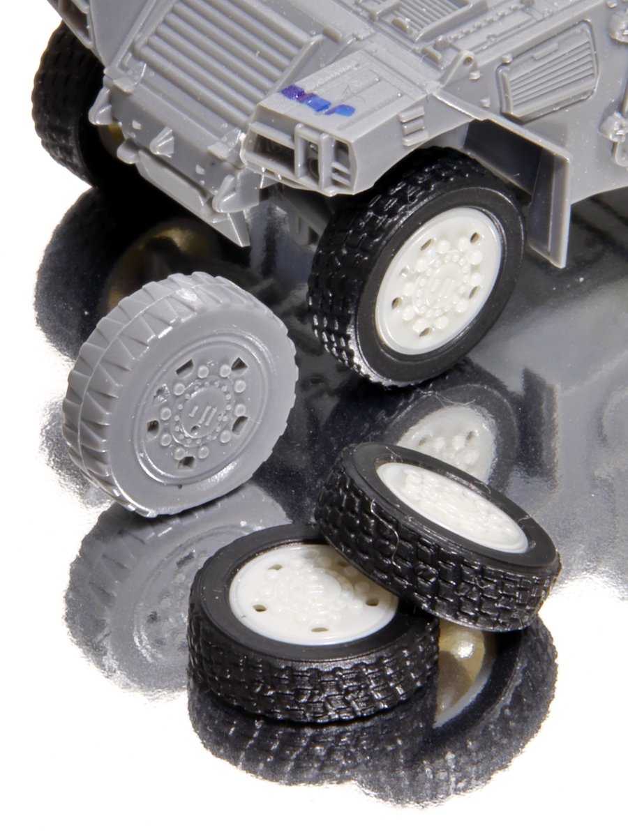 1/72_AFV_新規金型追加 ⑦】 軽装甲機動車(LAV)の試作パーツがこちら