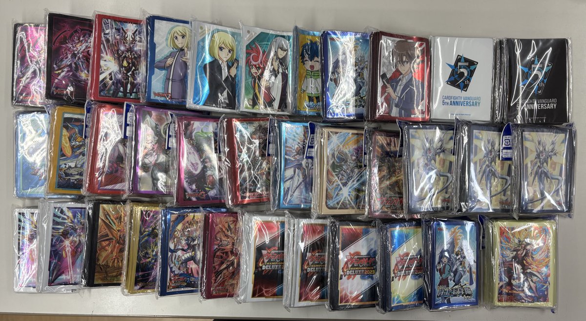 ヴァンガード 】 スリーブ大量に買い取りさせていただきました😊