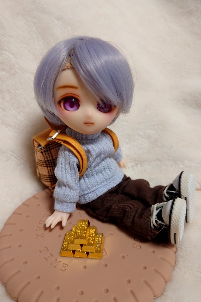 セリアで金塊6個入りを見つけたので、面白いなと思ってgetしてきました