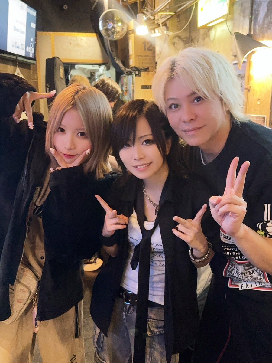 VIJON 50min×3band thanxx！ 愛沢の周年初日。 Disconnect Cendrillon