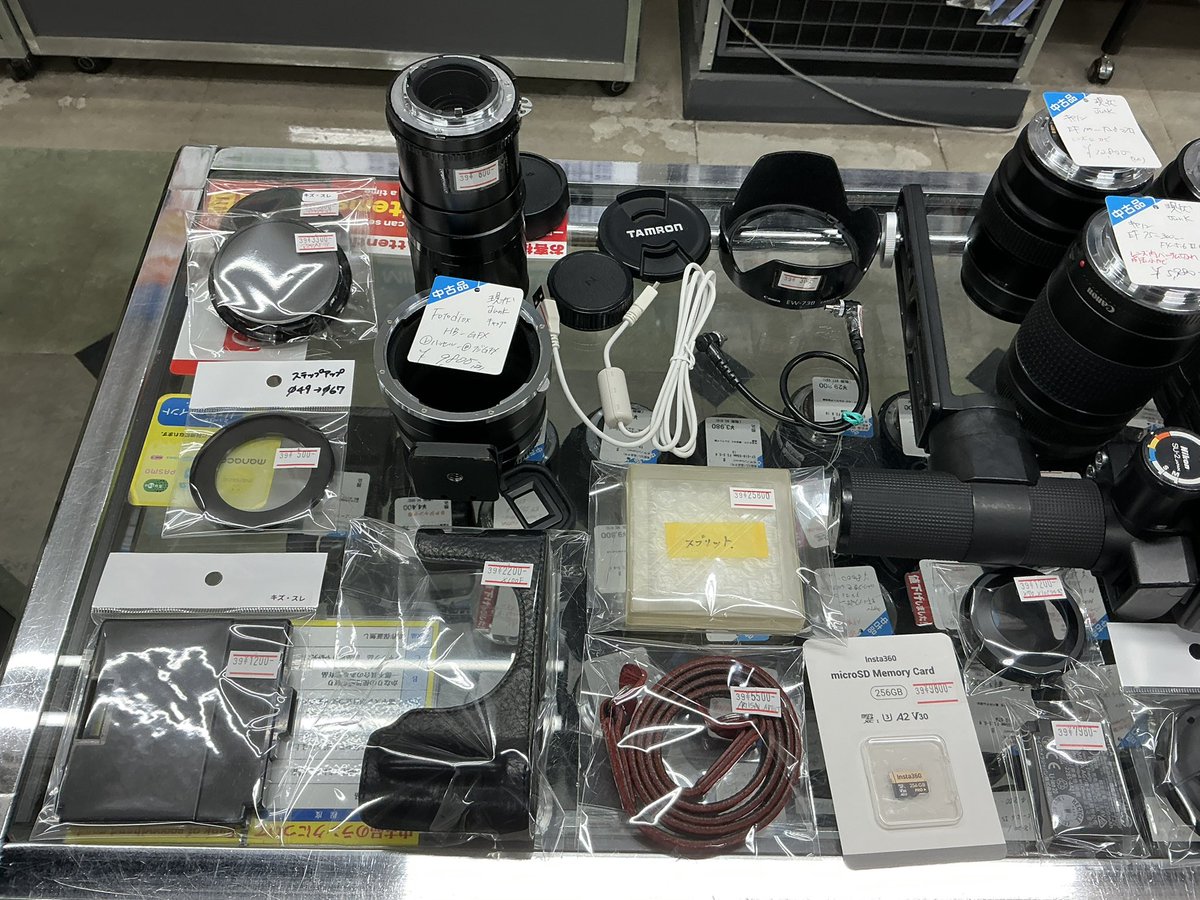 現状品、ジャンク品たくさん入荷していますヽ(´▽｀)/ キャップ類も