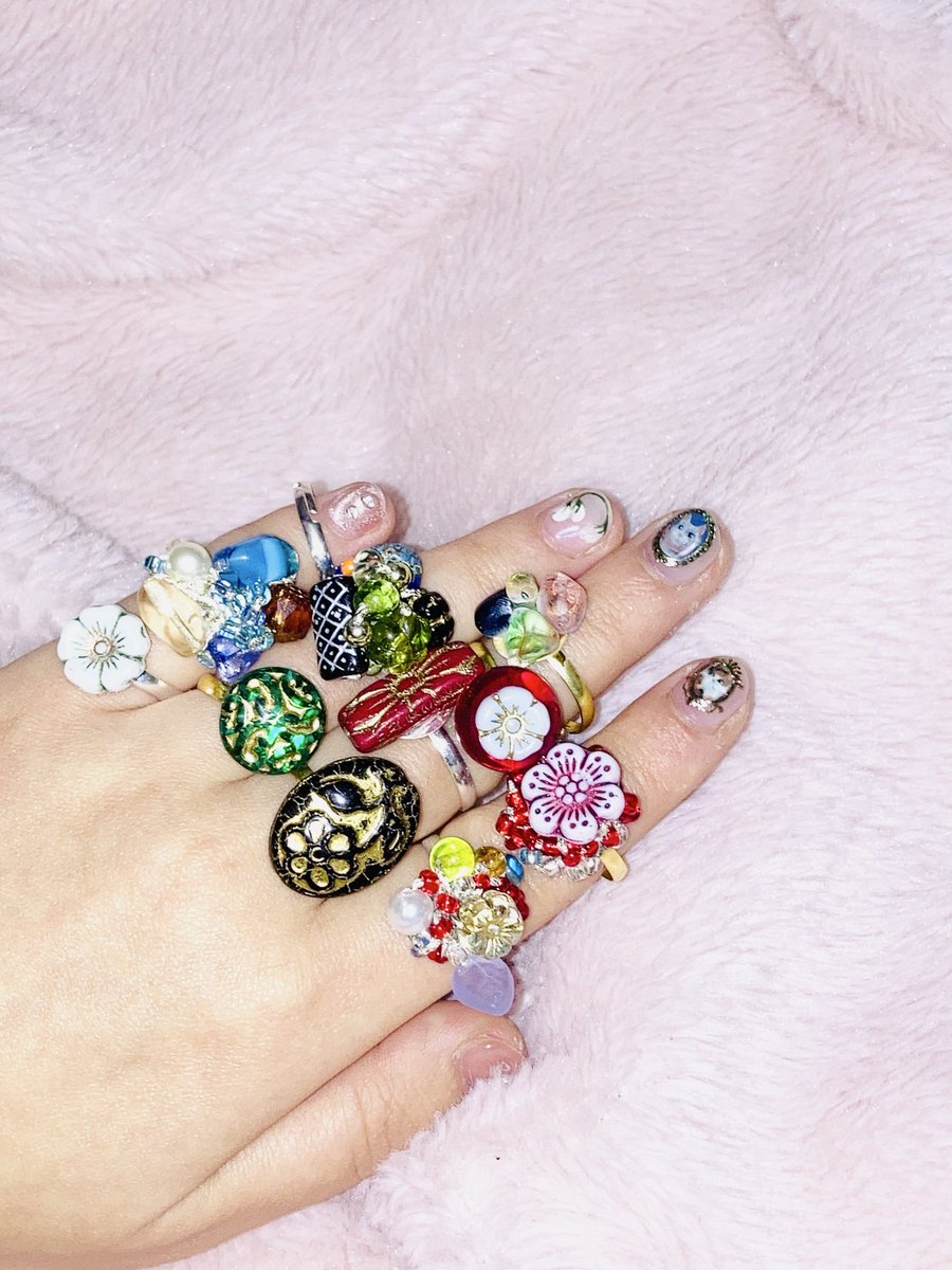 3/7のマーケットイベント みちくさ チェコのガラスビーズの