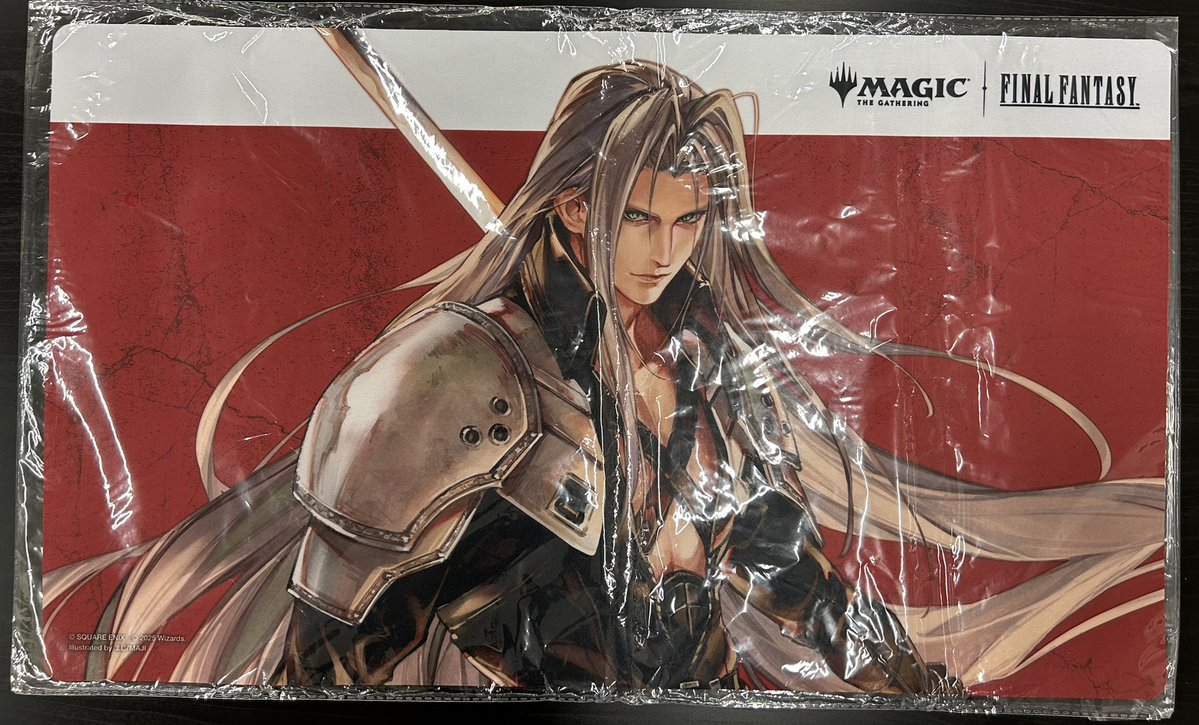 先日MTG×FFコラボのセフィロスプレイマットを買い取らせて頂きました
