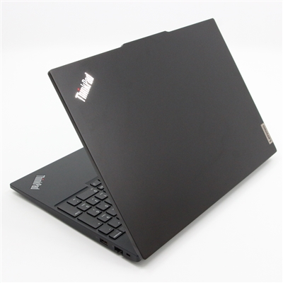 ThinkPad E16 Gen1 / 15.6インチ / AMD Ryzen 7 7730U / 最大4.5GHz