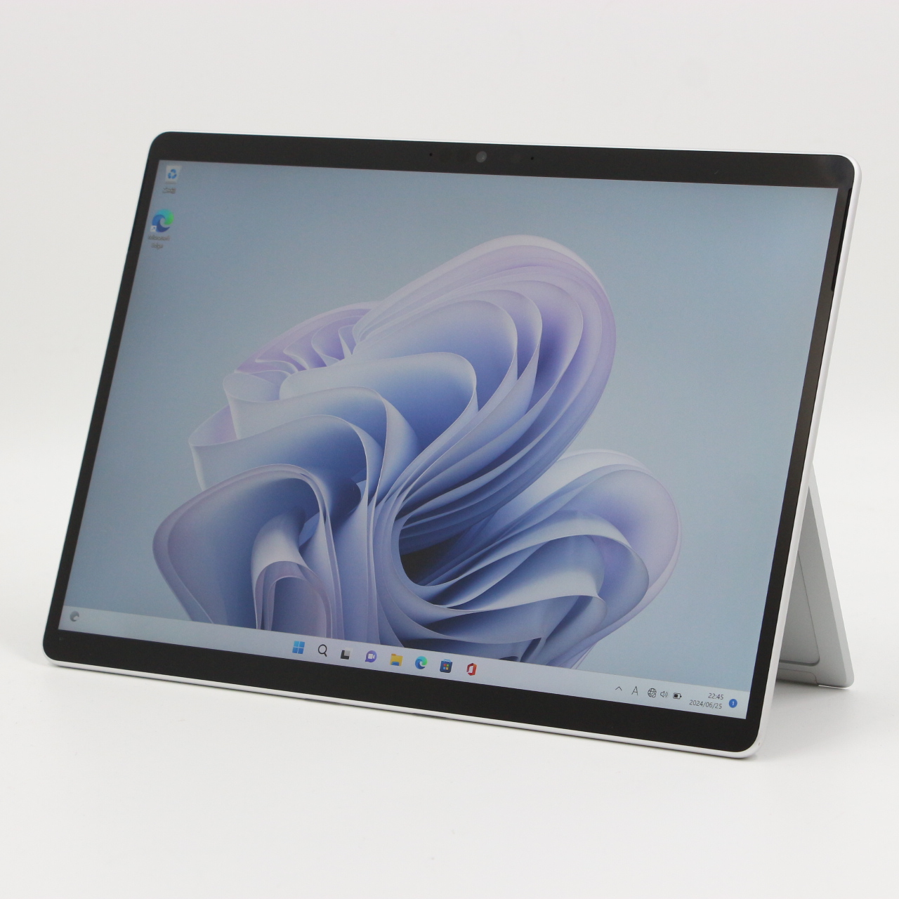 在庫一掃】 Surface Pro 8 LTE Advanced / 13インチ / Core i5-1145G7